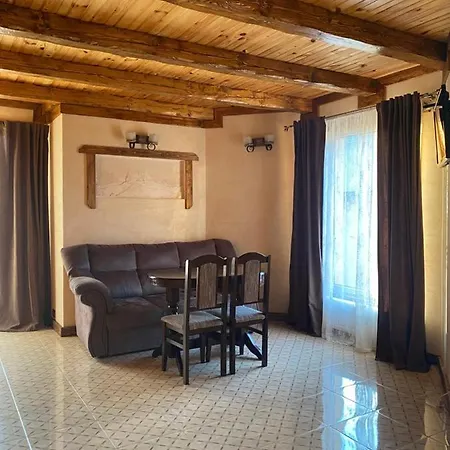 лучка Feriehus Mykulychyn