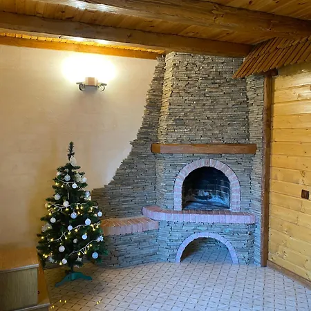 лучка Casa vacanze Mykulychyn